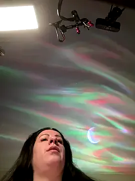 StripChat Evelinia is Freechat Evelinia — Tits tied separately. Purple tits.