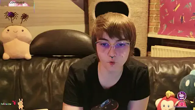 StripChat GamerGirl_Eve is Freechat GamerGirl_Eve — LT gets 2 Videos + 2 Pics ( )*