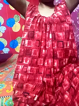 Indian-oyo-boudi's avatar