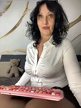 Katie-n — Freechat on StripChat