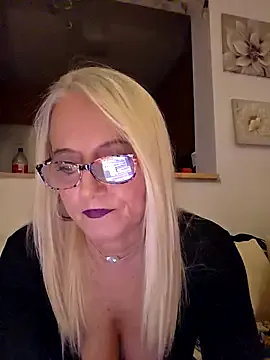 StripChat kikkastar is Freechat kikkastar — Toccami