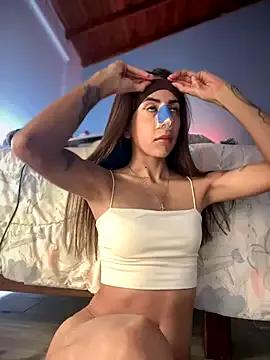 lauravasquez's avatar