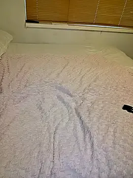 StripChat lilylove27 is Freechat lilylove27 — Nipple clamps and bounce