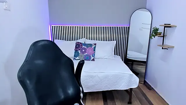 Little_Alli's avatar