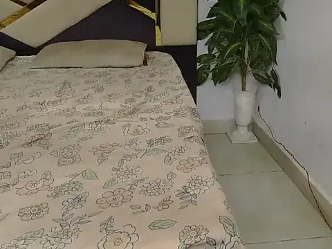 Lovelyy-couple's avatar