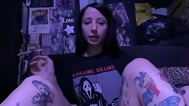 MissMidnightUK's avatar