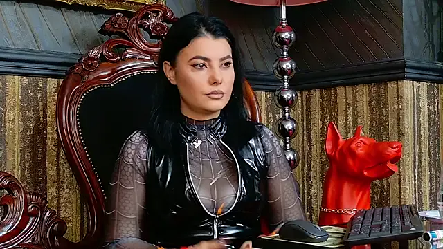 MistressEly's avatar