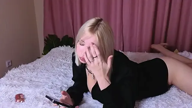 MistyMayers — 10 spanks on the ass 