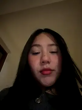 NamiNae — DILDO BLOWJOB AND SPIT ON BOOBS