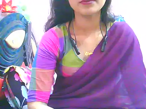 night_queeen7 — Show my boobs in publica