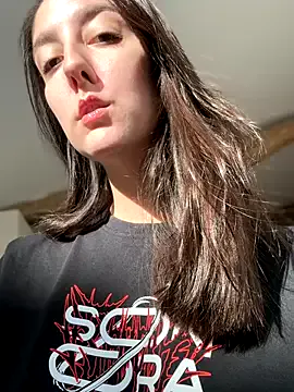 RealJuliette — Take off my legging