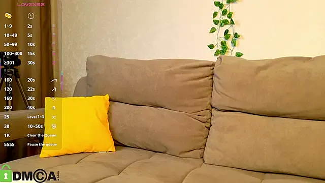 Roxy_Sunnny's avatar