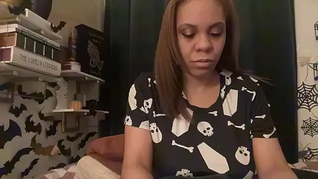 StripChat Sanaawest is Freechat Sanaawest — playing with my pussy