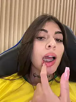 Sarasanders_4's avatar