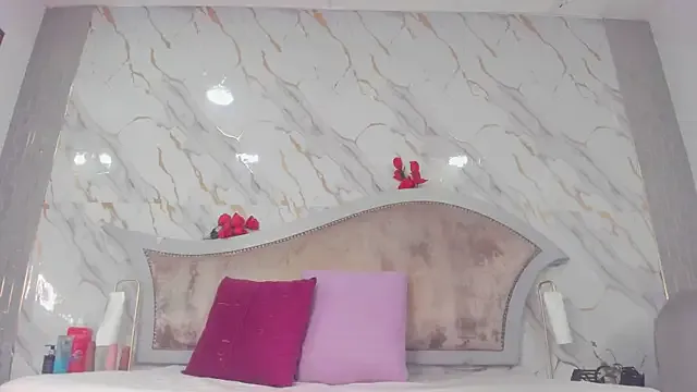 sarita_rouzze's avatar