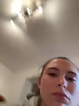 StripChat SophiiaStarr is Freechat SophiiaStarr —  Shake and Smack my Butt