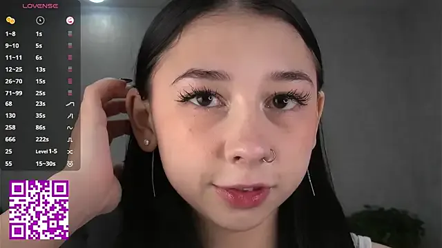 StripChat Sssonya is Freechat Sssonya — Take Off My Shorts & Spank My A$$