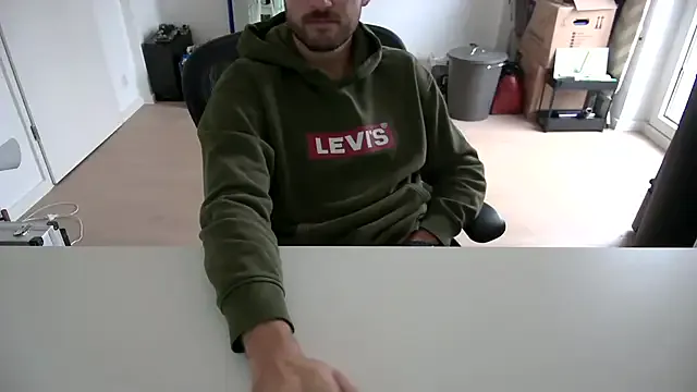 taallguyy_196's avatar