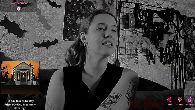 the_high_priestess's avatar