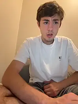 TheBestbrando88 model from StripChat