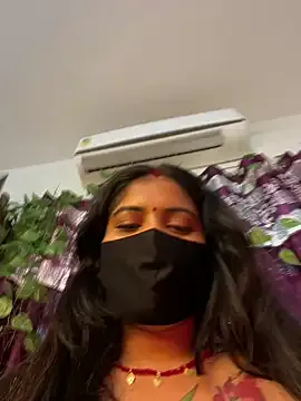 StripChat V-Hot-Sweti is Freechat V-Hot-Sweti — pussy fingering