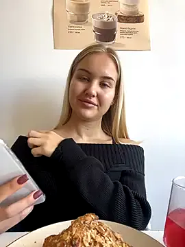 VanillaCakes's avatar