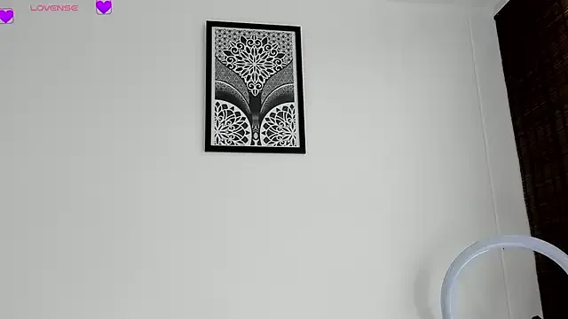 VeronicaTonu's avatar