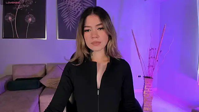 StripChat ViolettHansson is Freechat ViolettHansson — boobs creamy