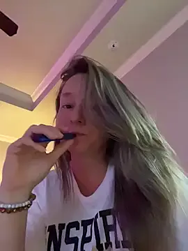 Vivian_MayXxX's avatar