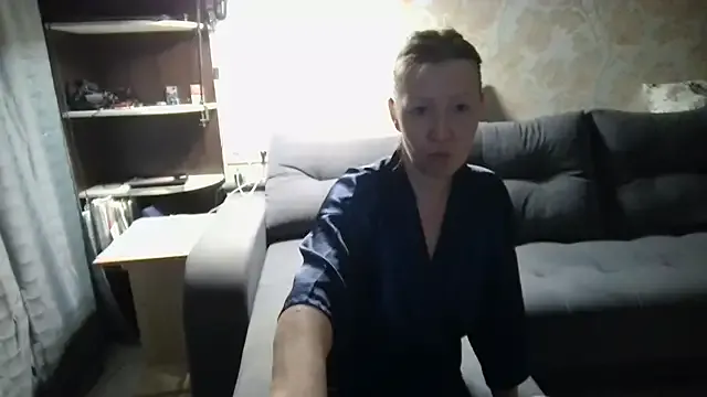 WindChristy — naked in high heels toy in ass dancing